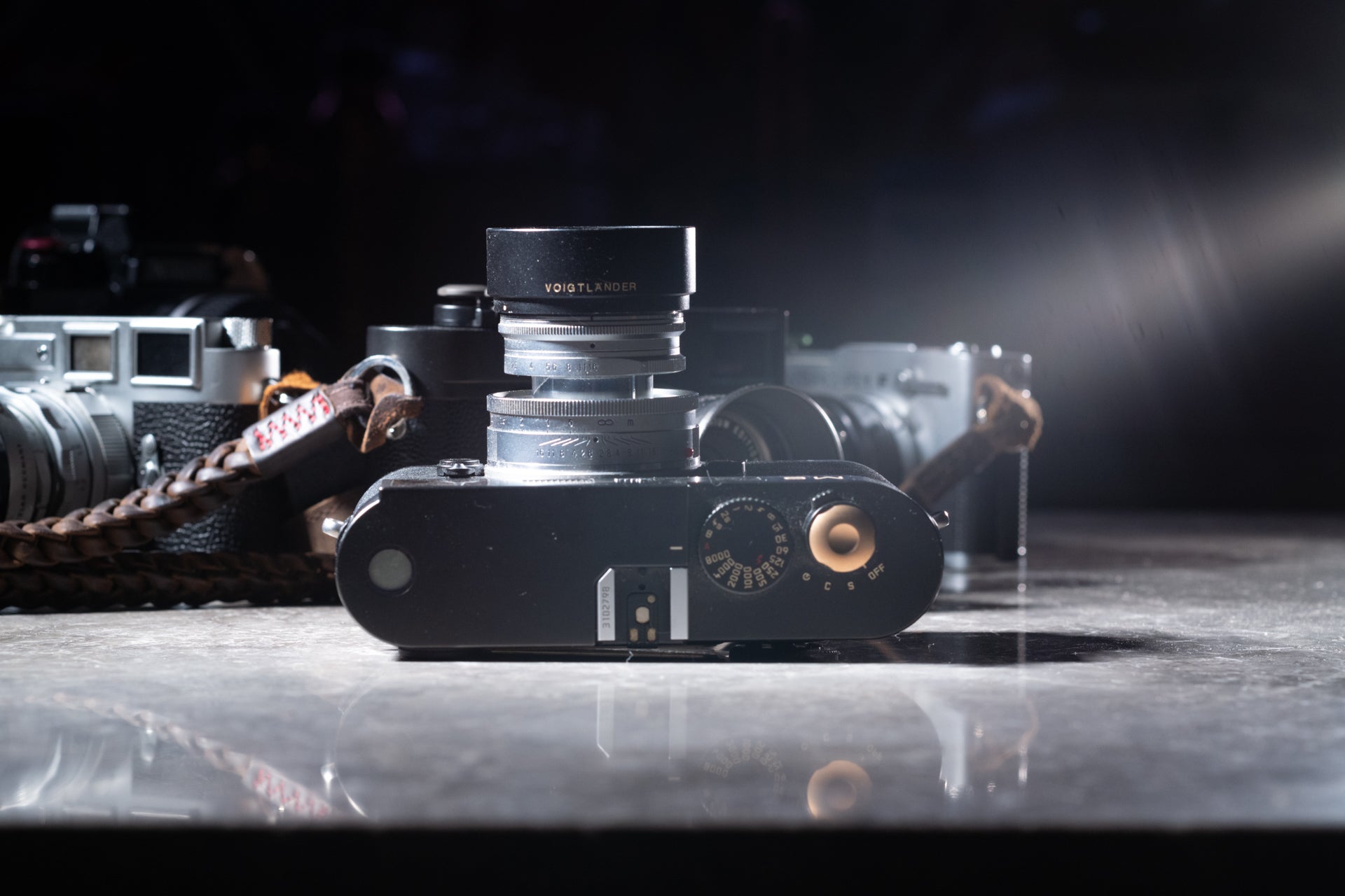 bronze soft shutter release button, by Komaru