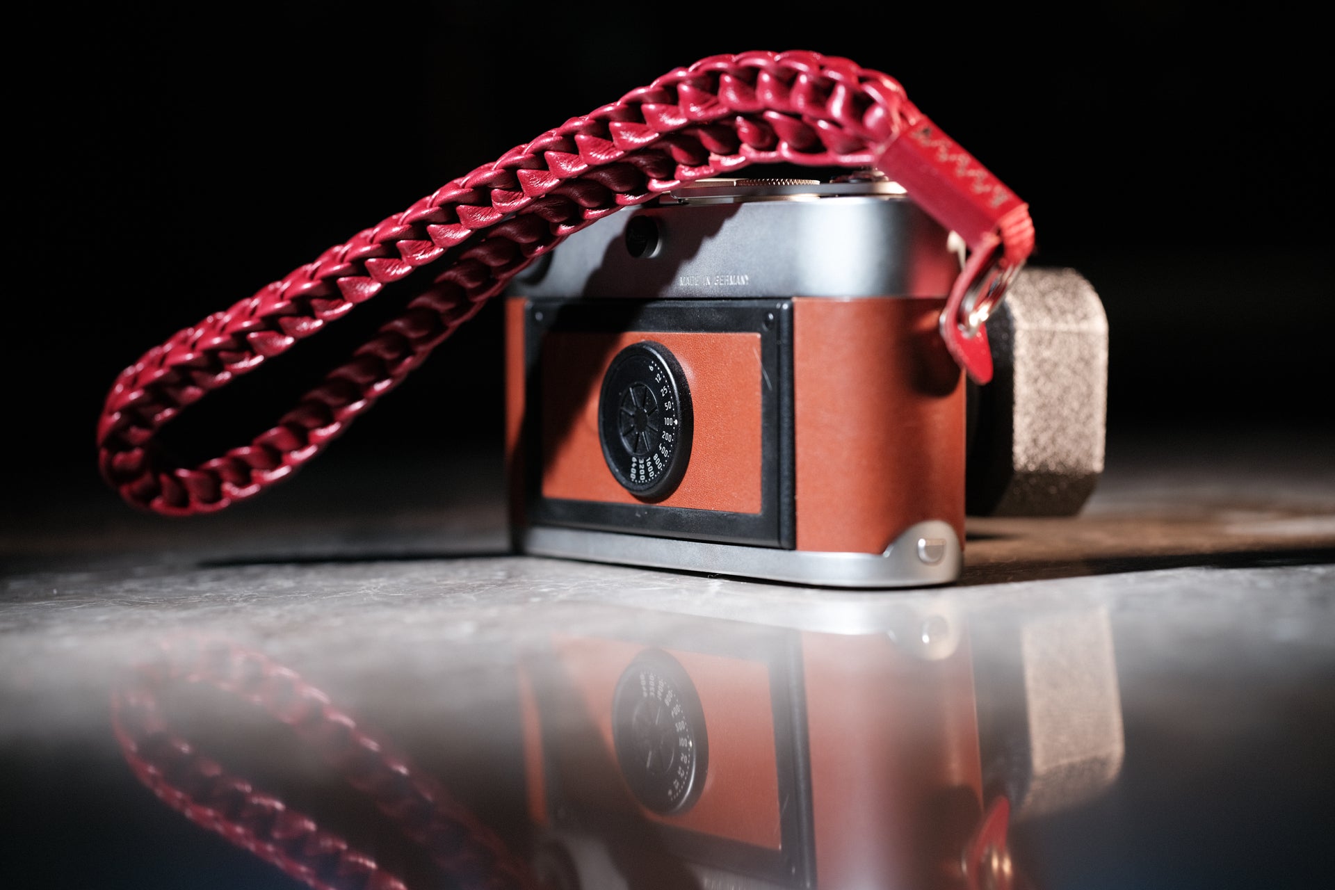 red leather wrist strap for Leica